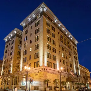 Deluxe Hotel